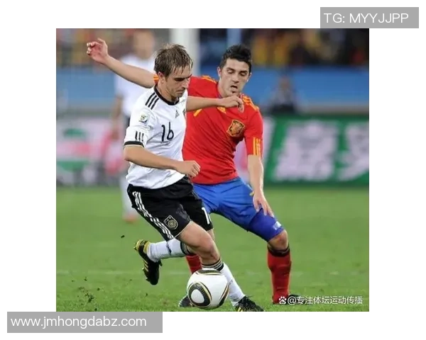 足球球星分类大揭秘：按位置、国家、荣誉等维度细致解析